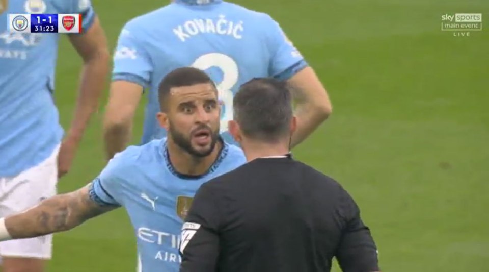 Kyle Walker moaned to Michael Olivier about Arsenal's strike