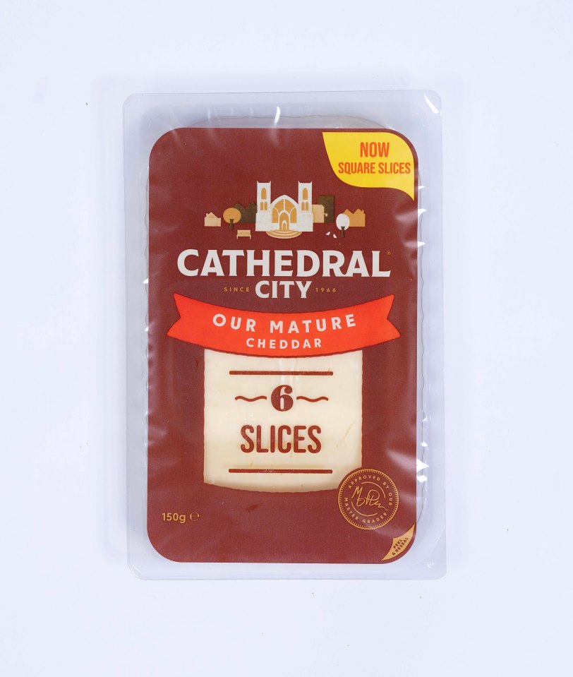 Cathedral City Mature Cheddar cost a whopping 40p per slice and scored 1 out of 5