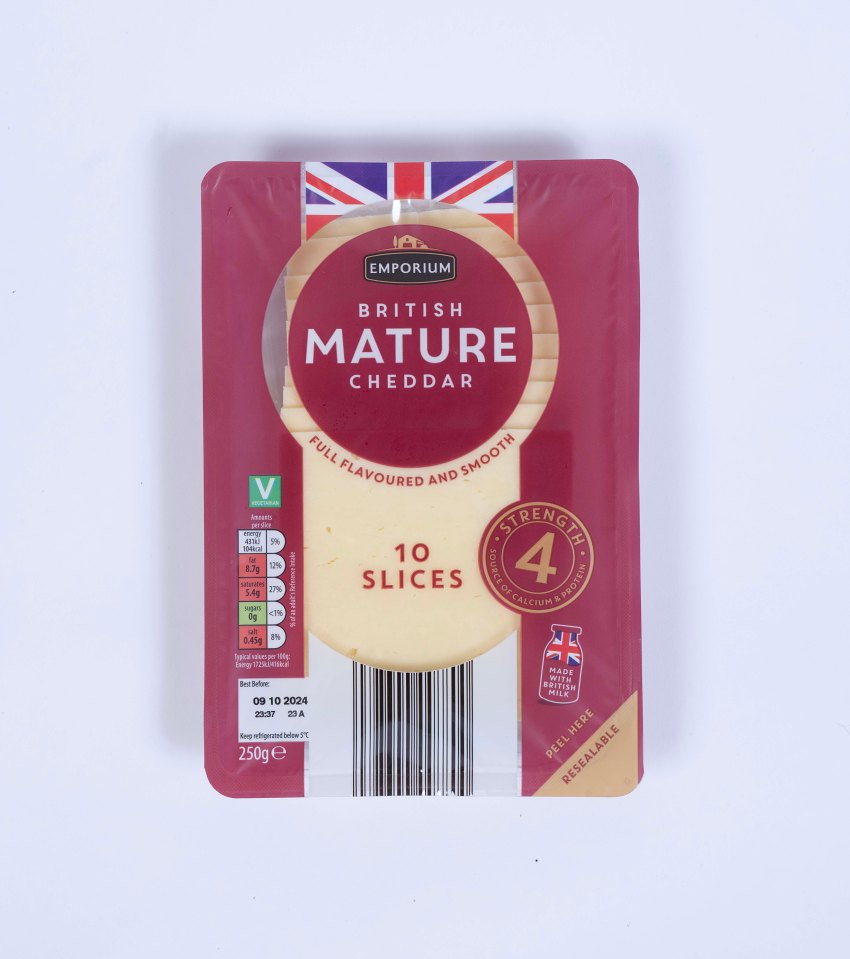 Emporium Mature Cheddar Slices from Aldi scored 4 out of 5