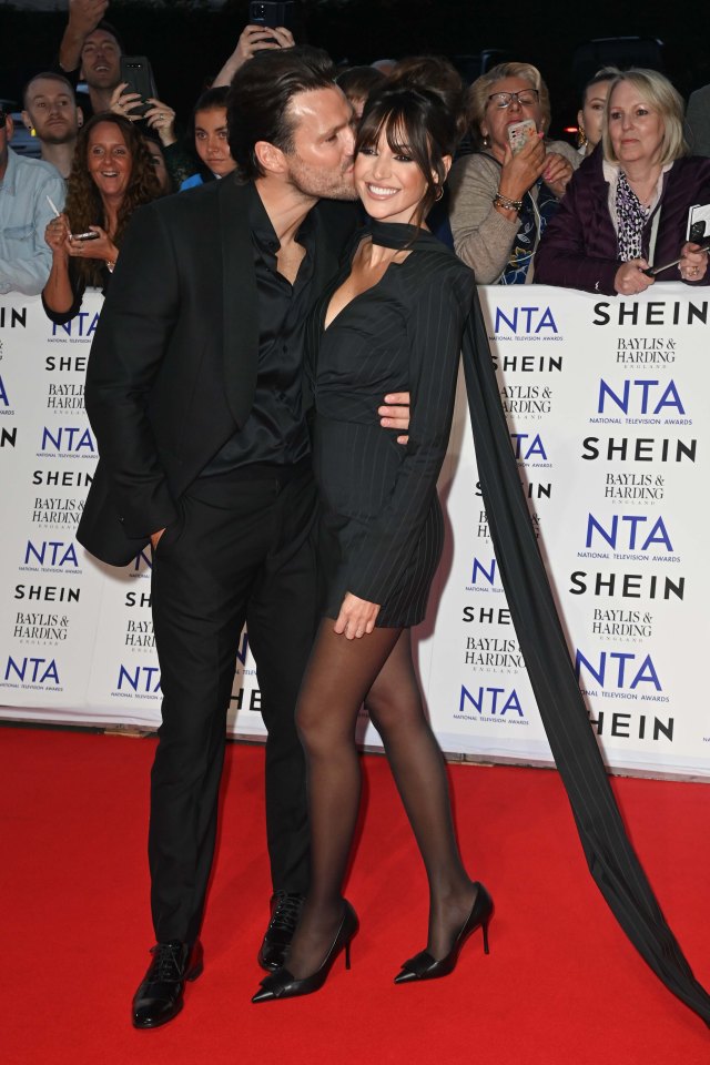 Mark Wright and Michelle Keegan were papped expressing their love on the red carpet