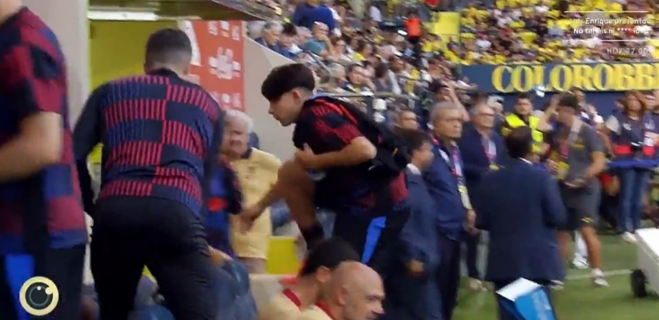 Barcelona boss Hansi Flick gives 16-year-old substitute serious death stare after cheeky act,