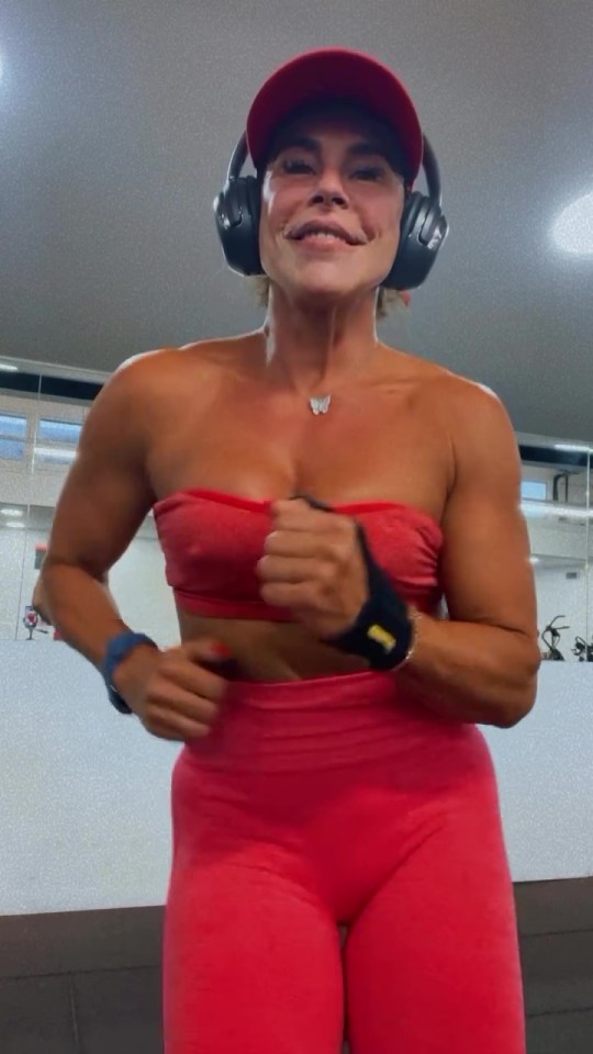 Andrea loves working out in the gym