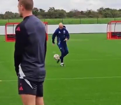 Man Utd fans were left seriously impress by his technique