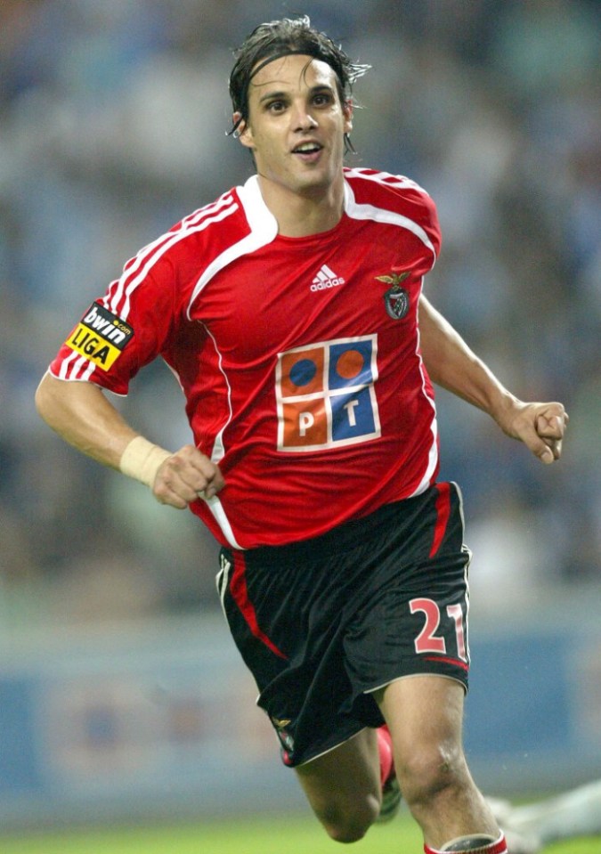 Portugal legend Nuno Gomes is available for a game of beach football before the Lisbon derby