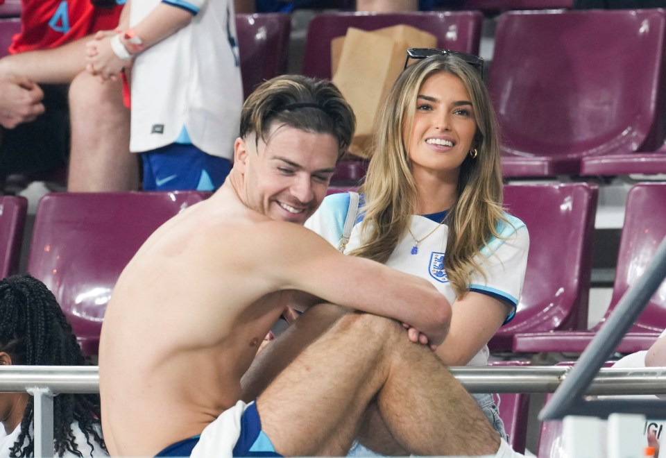 The model cheered her man on in Qatar at the 2022 World Cup