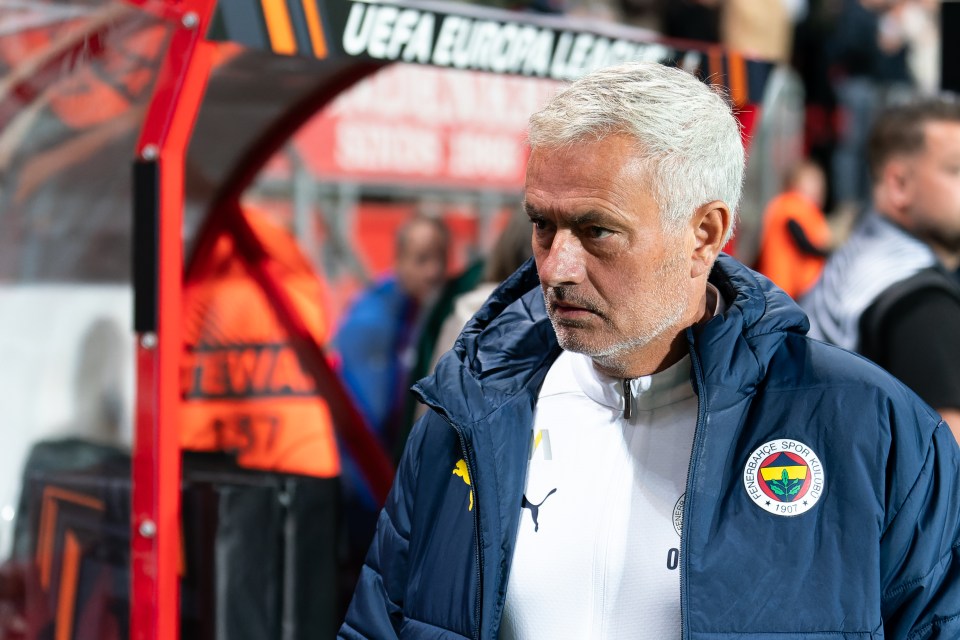 Mourinho faces his old team this Thursday as Fenerbahce take on Man Utd