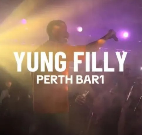 yung filly performs at perth bar 1 in front of a crowd