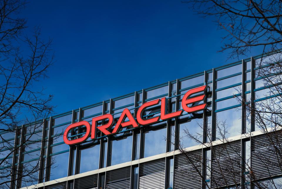 a building with the word oracle on it