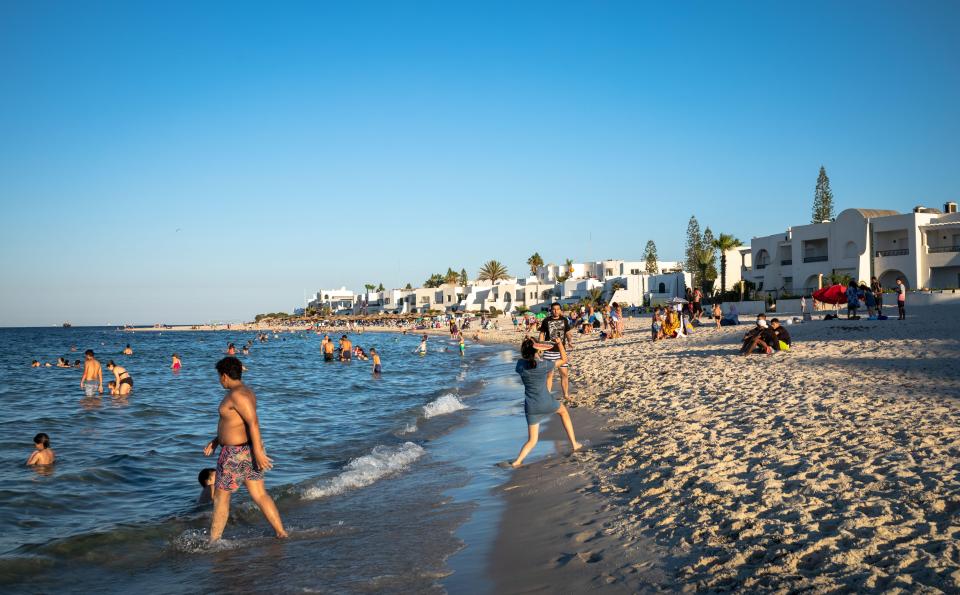 Port El-Kantaoui is home to a purpose-built tourist complex with a marina, golf courses, and a variety of shops, restaurants and bars