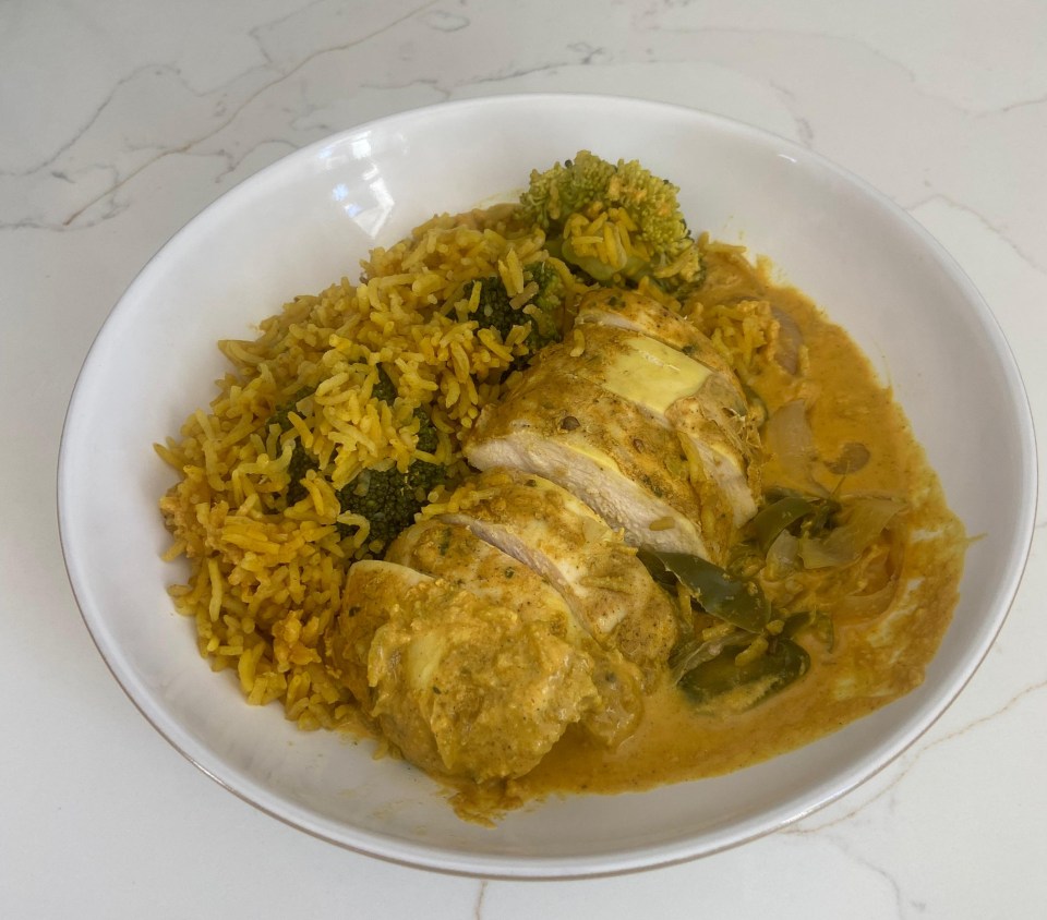 Kate typically eats curries, pasta or chicken for dinner - so I made a korma