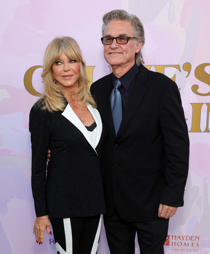 A dazzling array of stars and celebrities gathered to celebrate the 20th anniversary of the MindUP Gala, hosted by the Goldie Hawn Foundation, highlighting the importance of mental well-being and mindfulness in children. Pictured: goldie hawn,kurt russell Ref: BLU_S7947360 290924 NON-EXCLUSIVE Picture by: LXXVI/Splash News / SplashNews.com Splash News and Pictures USA: 310-525-5808 UK: 020 8126 1009 eamteam@shutterstock.com World Rights