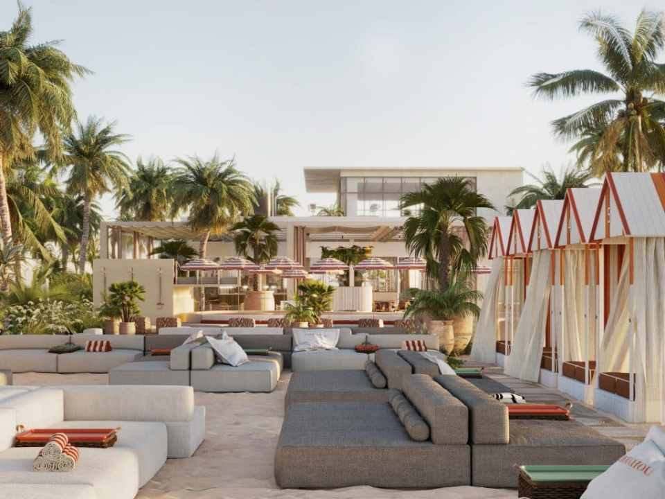 There will be 300 sunbeds and luxury cabanas