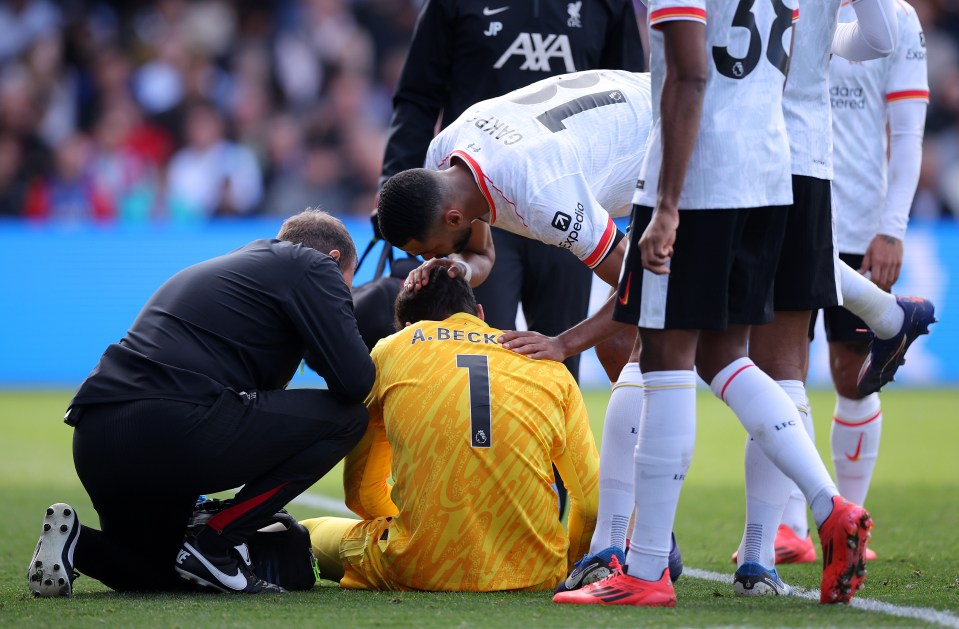 The goalkeeper picked up a hamstring injury and was taken off against Crystal Palace