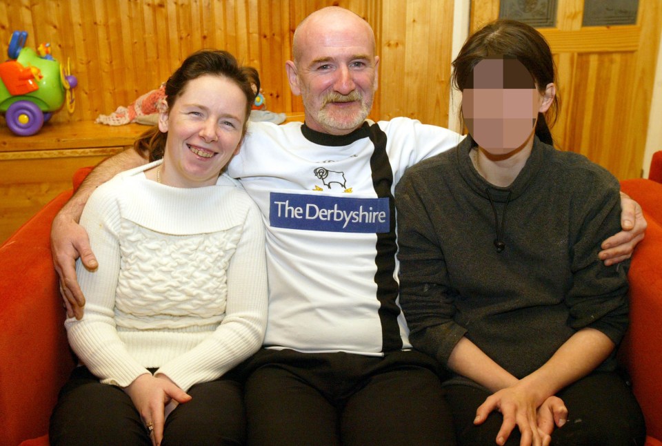 a man wearing a shirt that says the derbyshire