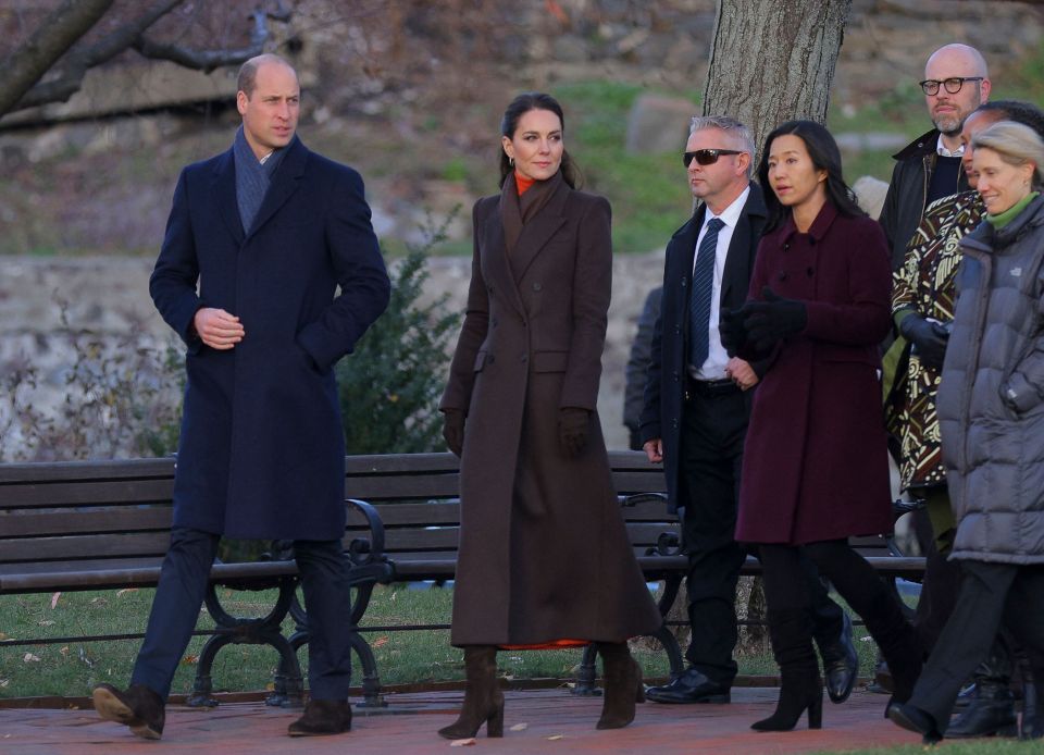 During the visit, Kate bundled up in a scarf and gloves