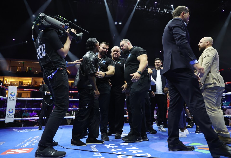 Eubank Jr butted heads with Conor Benn after body snatching Szeremeta