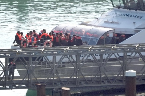 a boat that says lifeboats on the side of it