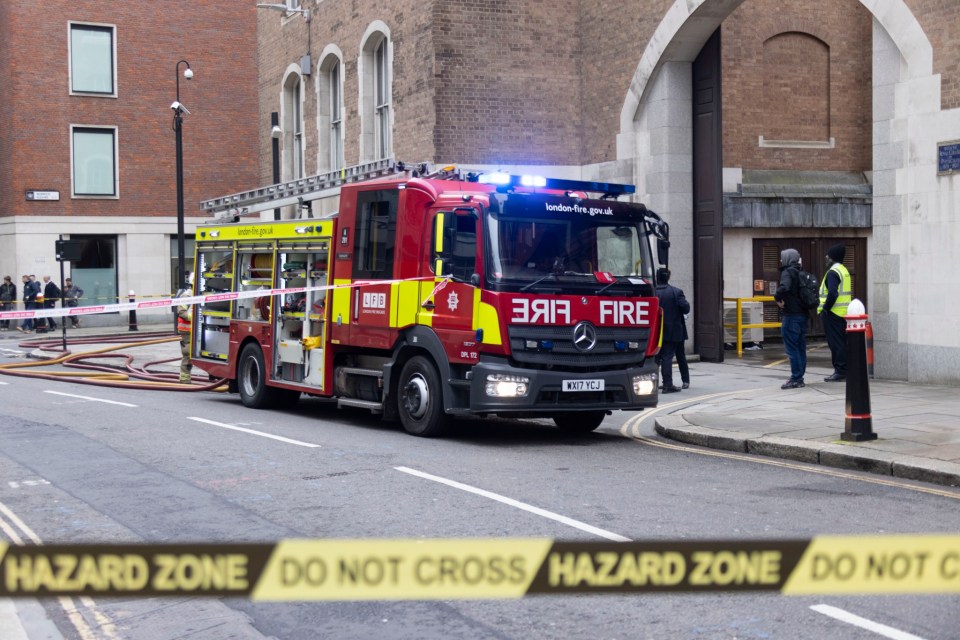 Fire at the old Bailey , criminal court, London