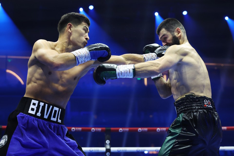 a boxer with the word bivol on his shorts