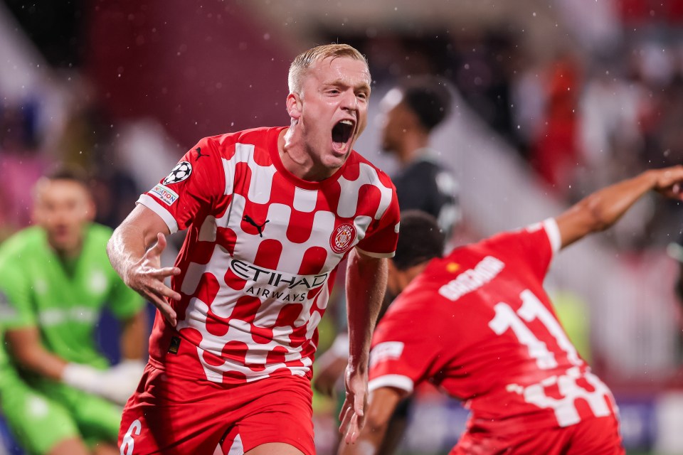 Former Man Utd star Donny van de Beek celebrates his goal