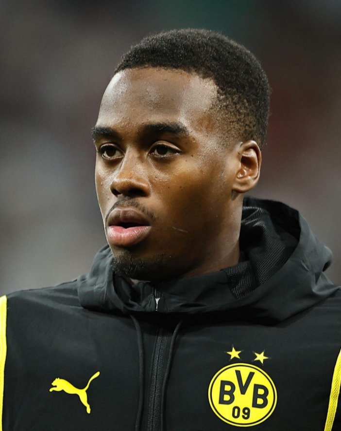 Alamy Live News. 2YCF246 Madrid, Spain. 22nd Oct, 2024. Jamie Gittens (Dortmund) Football/Soccer : UEFA "Champions League" league phase match day 3 between Real Madrid CF 5-2 Borussia Dortmund at the Estadio Santiago Bernabeu in Madrid, Spain . Credit: Mutsu Kawamori/AFLO/Alamy Live News This is an Alamy Live News image and may not be part of your current Alamy deal . If you are unsure, please contact our sales team to check.