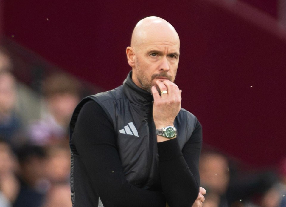 Alamy Live News. 2YDWM5P Manchester United manager Erik ten Hag looks on from the touchline. Premier League match, West Ham Utd v Manchester Utd at the London Stadium, Queen Elizabeth Olympic Park in London on Sunday 27th October 2024.. this image may only be used for Editorial purposes. Editorial use only pic by Sandra Mailer/Andrew Orchard sports photography/Alamy Live news This is an Alamy Live News image and may not be part of your current Alamy deal . If you are unsure, please contact our sales team to check.