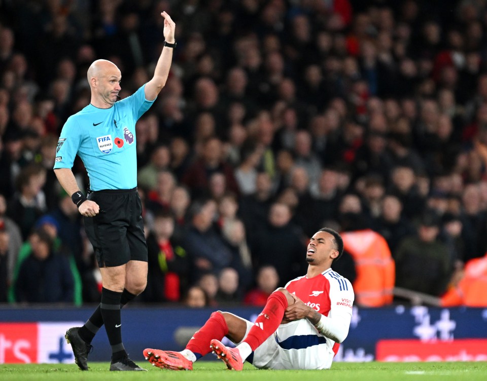 He was forced to leave the pitch following a tussle with Darwin Nunez which left him grimacing