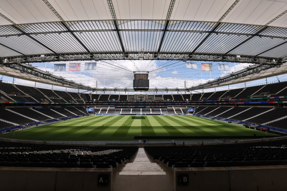 Eintracht Frankfurt's stadium will play host to up to 60,000 MMA fans