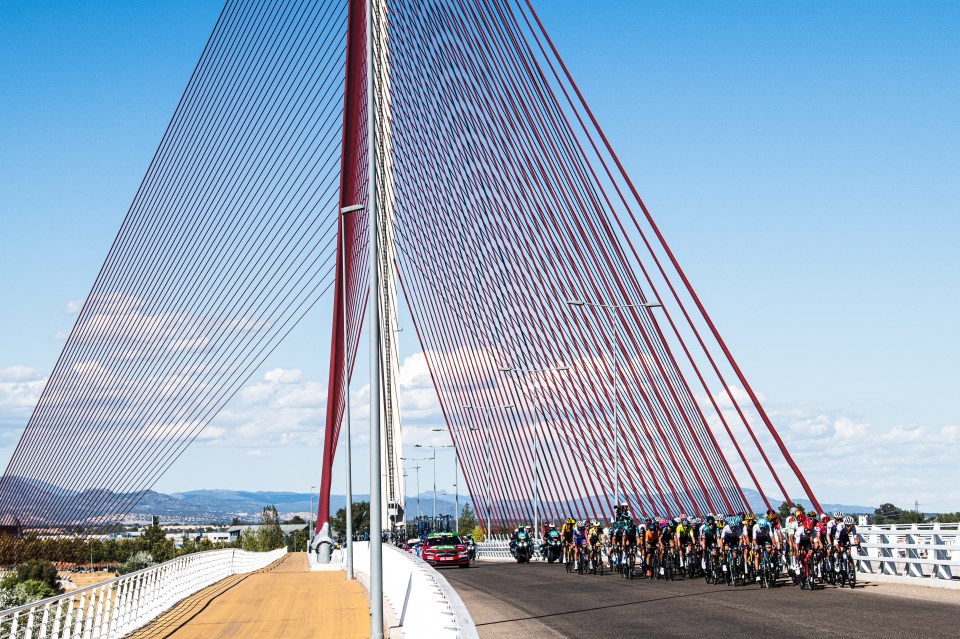 The Spanish bridge is one of the tallest in the country