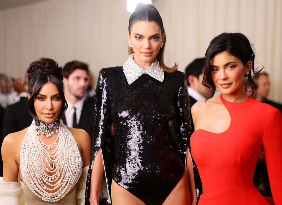 kim kardashian kylie jenner and kendall jenner pose for a photo