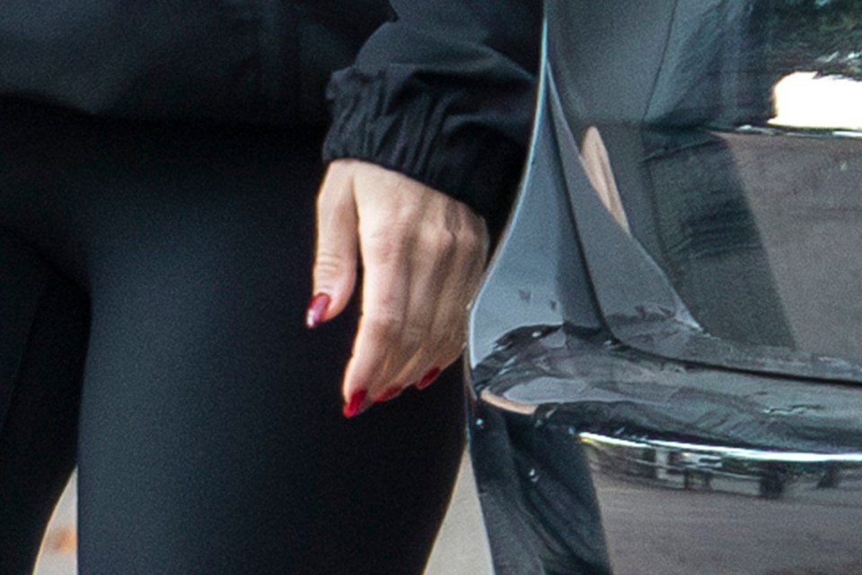 The former Towie star was spotted without her huge diamond wedding ring