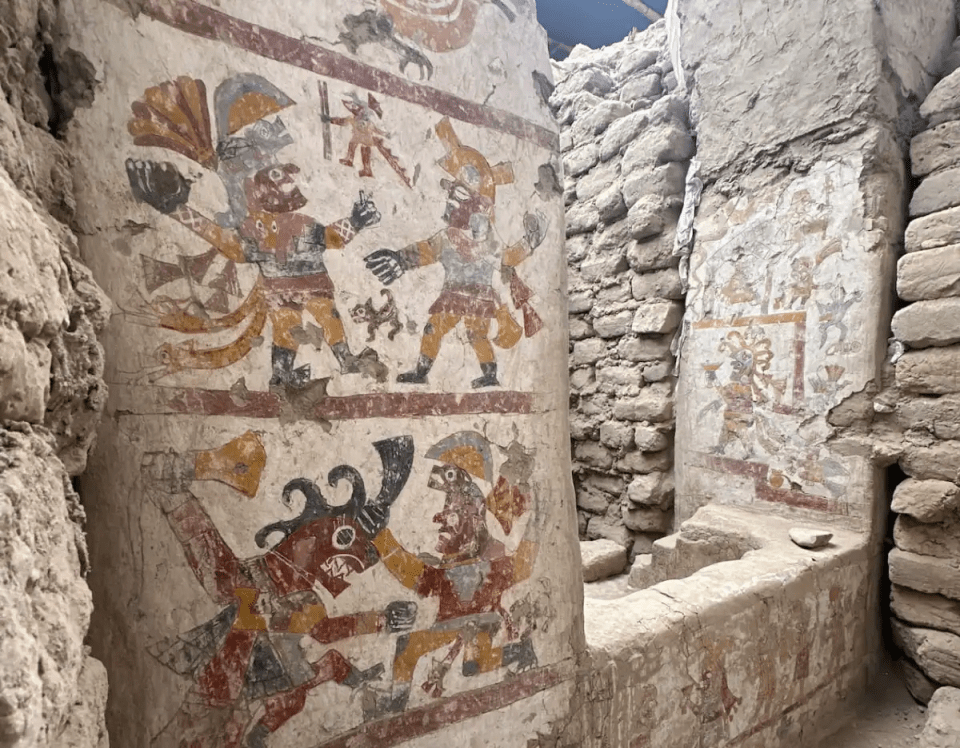 An ancient throne room linked to the ancient Moche civilisation has been discovered in Peru