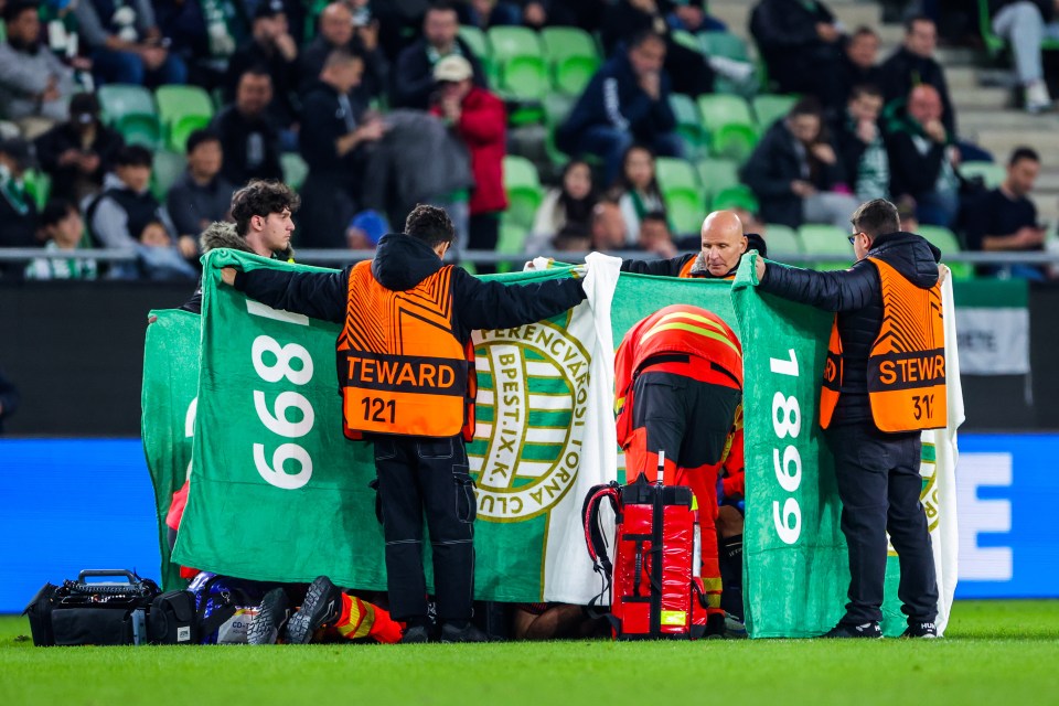 A screen was put up around Sofiane Diop after a clash of heads against Ferencvaros