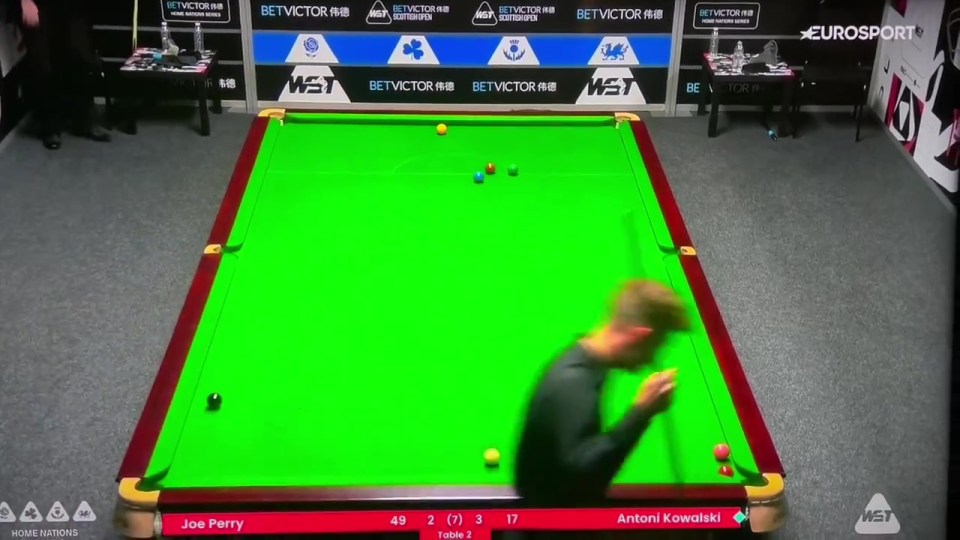 The 20-year-old slammed his cue into the floor after missing the shot