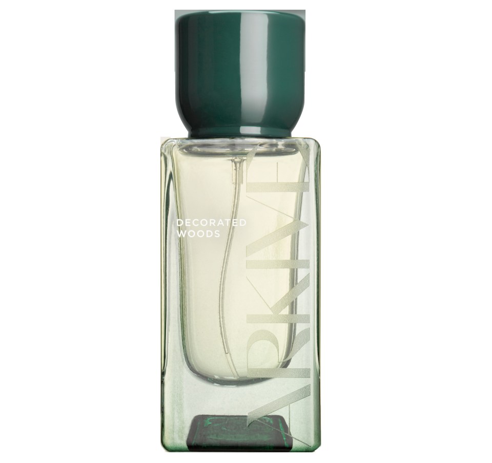 Warm and invigorating, this perfume is reminiscent of woodland walks