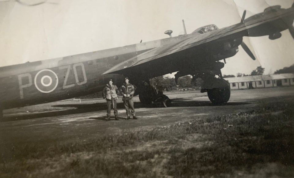 BNPS.co.uk (01202 558833) Pic: QuercusBooks/BNPS Pictured: Tom Moore by a plane in 1945