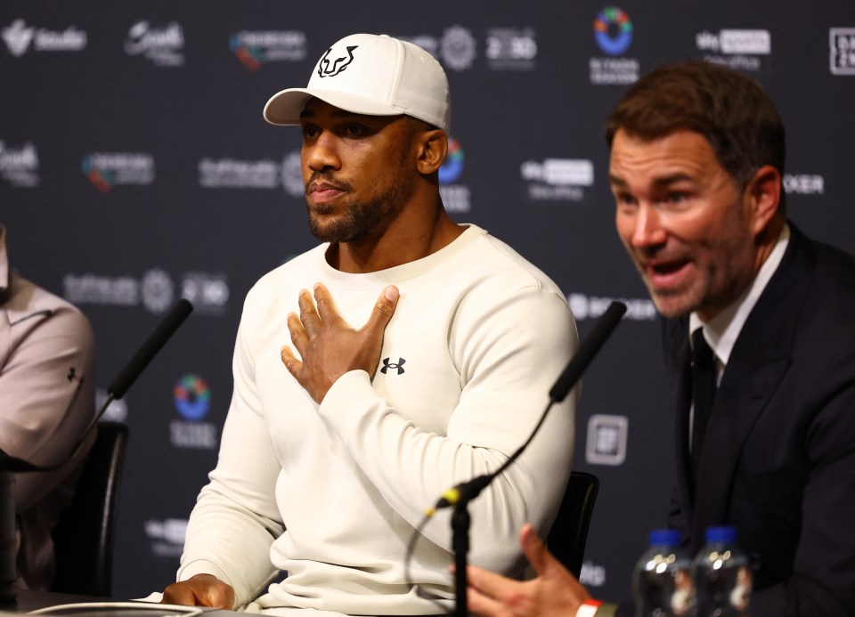 Promoter Eddie Hearn has revealed the new timeline for AJ’s ring return