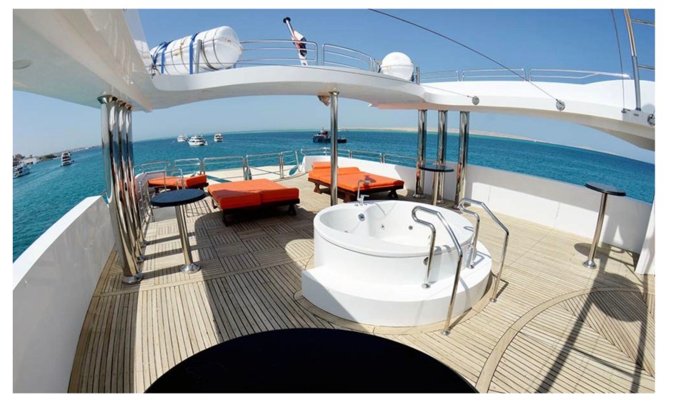 Tourists were thought to have paid around £1,000 for a seven-night stay on the vessel