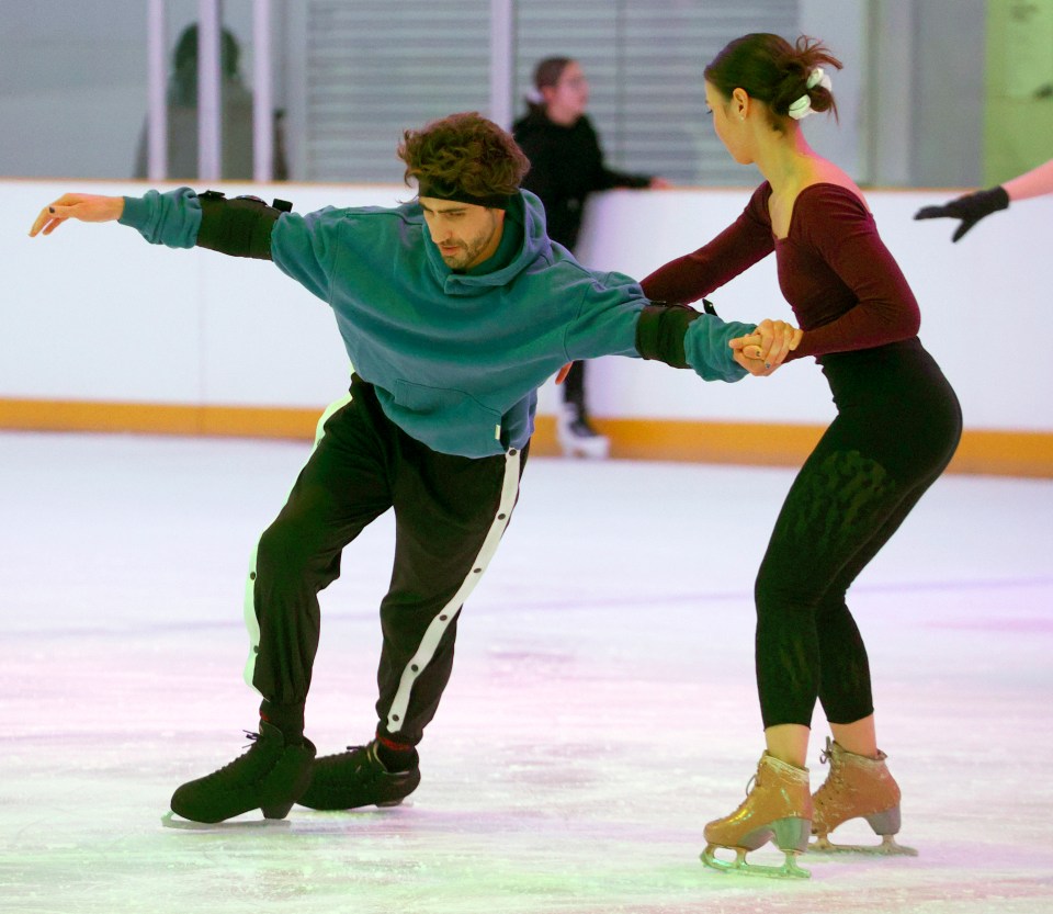 Chris Taylor appeared very unsteady on his skates during his first skate with Dancing On Ice partner Vanessa Bauer