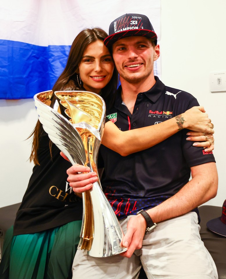 Verstappen celebrates becoming world champion with Piquet in 2021