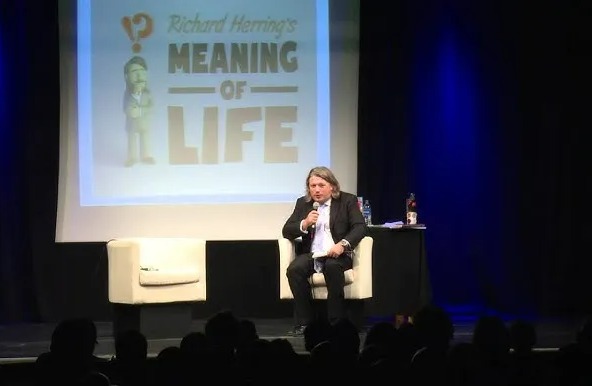 Richard K Herring has called on fans to buy tickets to his tour