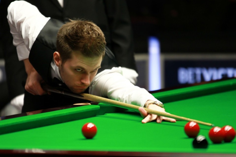 Steven Hallworth has opened up about his tough first stint on the World Snooker Tour