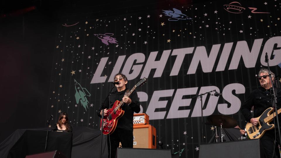 The Lightning Seeds will also croon on-stage