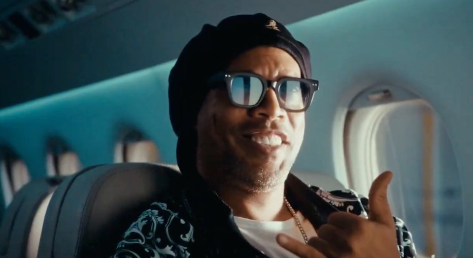 Barcelona and Brazil icon Ronaldinho appeared at the end of the video