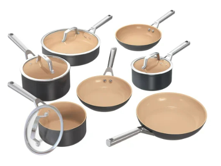 This 7-piece ceramic cookware set from Ninja is a great opportunity to revamp your kitchen equipment