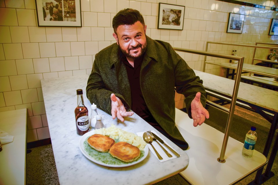 Adam Richman has set his sights on Gordon Ramsay for a new TV show