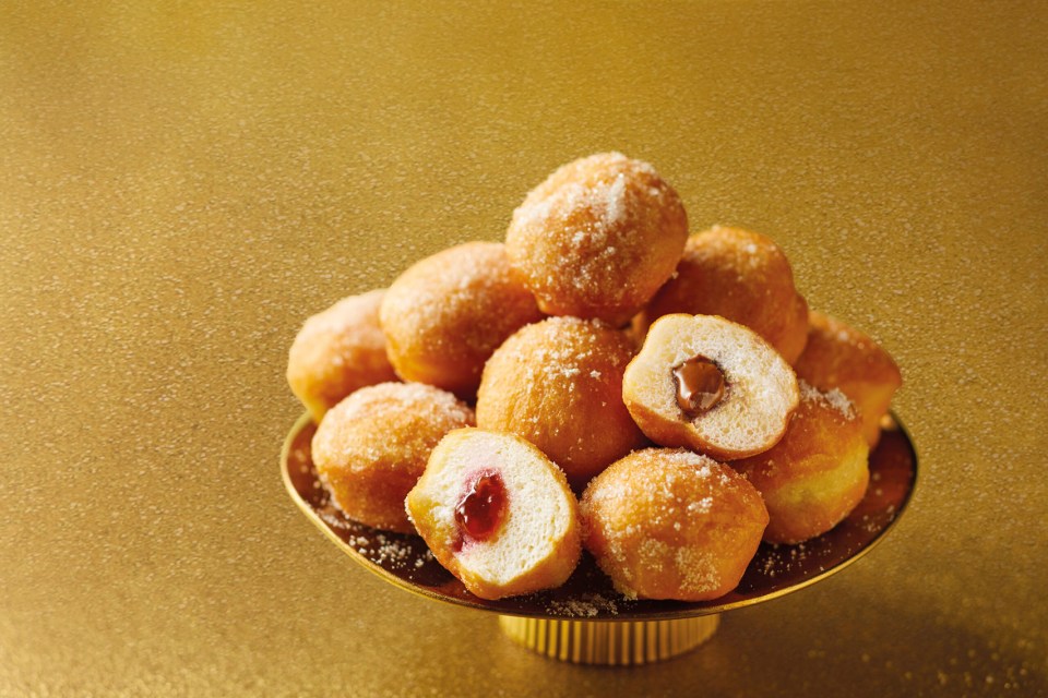 These mini doughnuts are sure to be a hit this Christmas