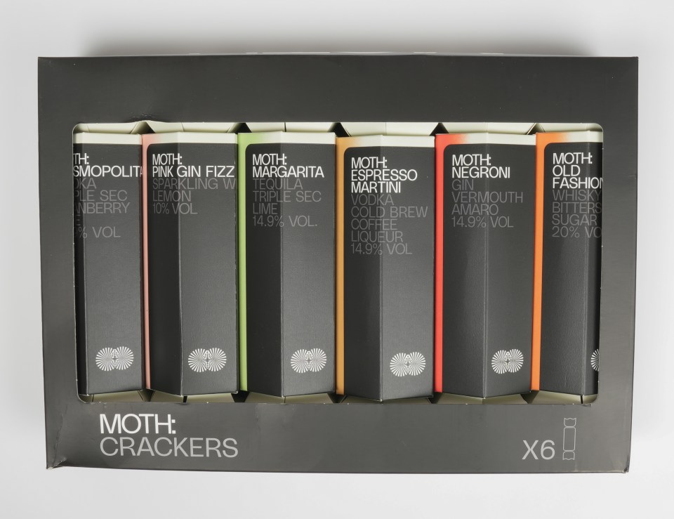 a box of moth crackers contains six different flavors