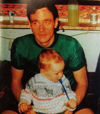 Bradley with dad Gary, who abandoned the family when he was 18 months