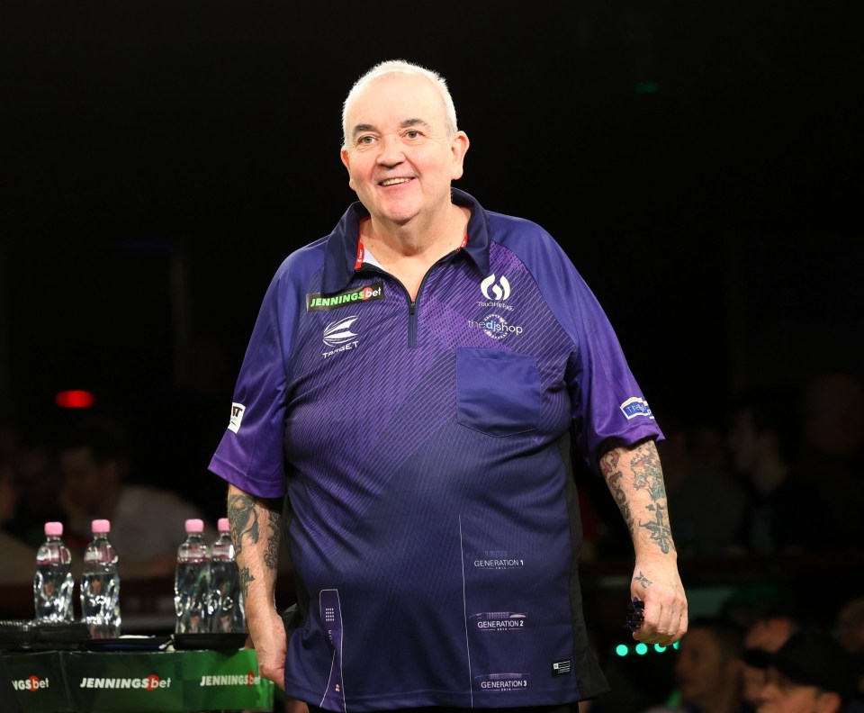 Phil Taylor has lifted the lid on a chat he had with the teen before his Grand Slam of Darts win